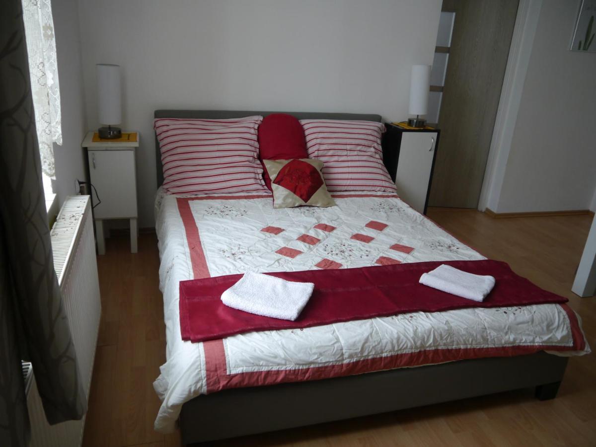 Brama Bieszczad Apartamento Lesko Exterior foto